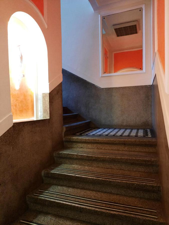Petar Drapsin Hostel Belgrad Exteriör bild