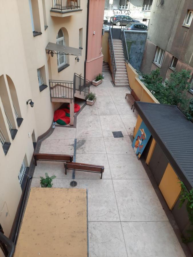Petar Drapsin Hostel Belgrad Exteriör bild
