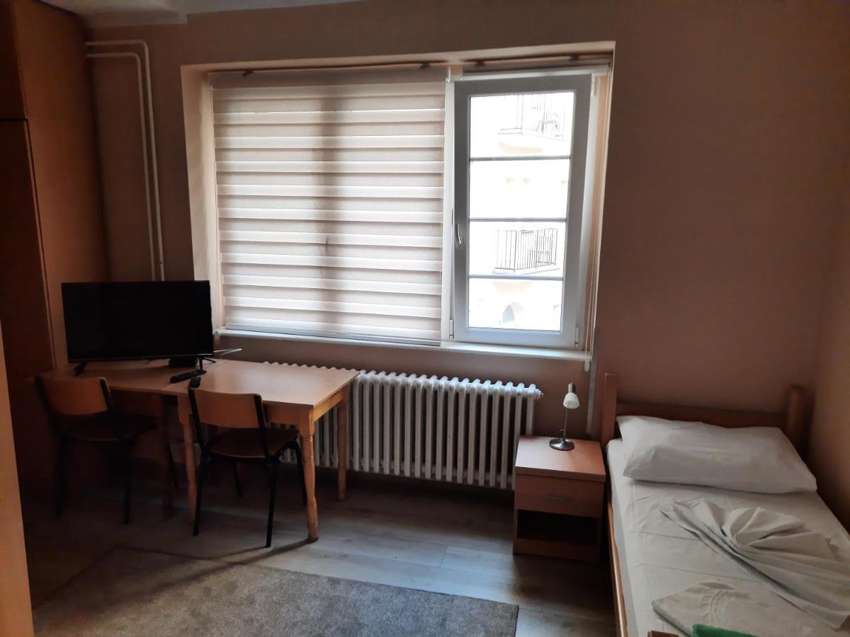 Petar Drapsin Hostel Belgrad Exteriör bild